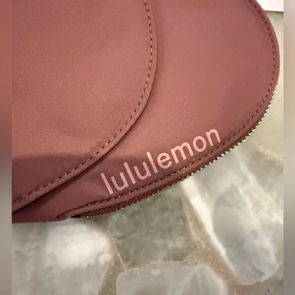 Lululemon Athletica NWT Heart Dual Pouch Spiced Chai/Pink Haze/Gold